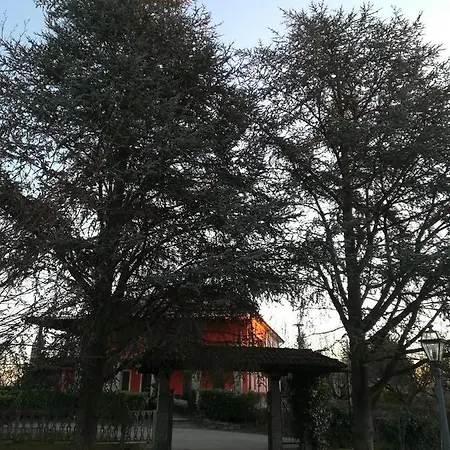 Laura Apartman Incisa Scapaccino