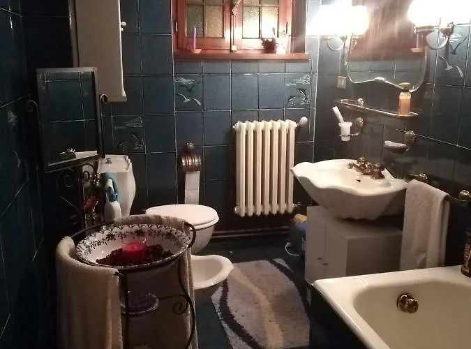 Laura Apartment